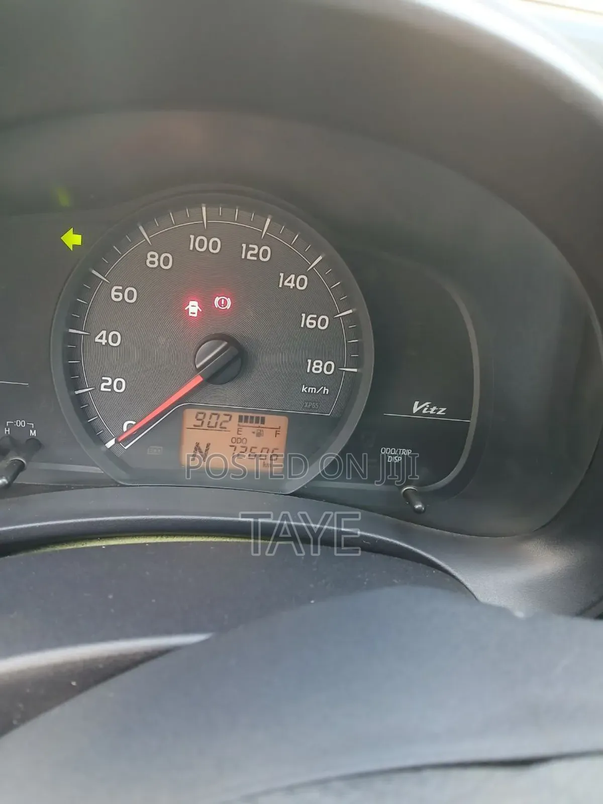 Toyota Yaris 2012 Gray