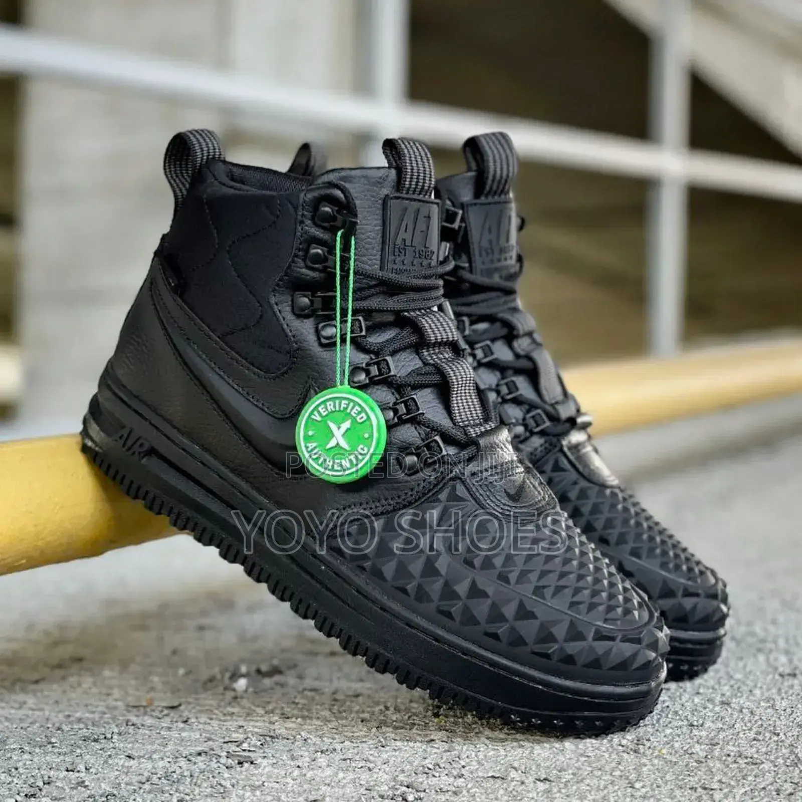 Nike Lunar Force