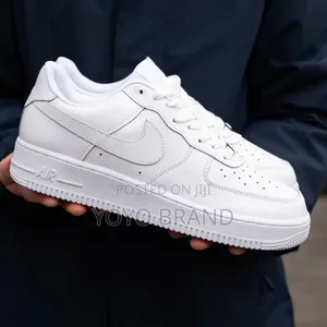 Nike Air Force 1 White
