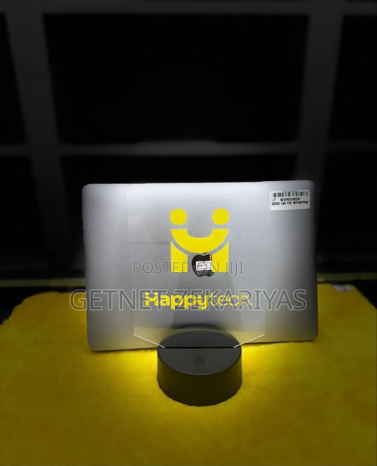 New Laptop Apple MacBook Air 8GB Apple M1 SSD 256GB