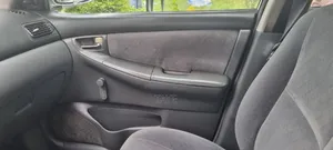 Toyota Corolla 2004 Silver