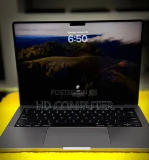 New Laptop Apple MacBook Pro 2023 M3 14-Inch 16GB Apple M3 SSD 512GB