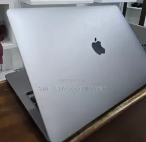 New Laptop Apple MacBook Air 2020 M1 8GB Apple M1 SSD 256GB