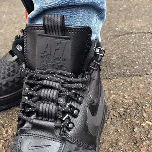 Nike Lunar Force Fashion Shoes