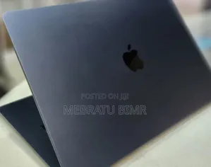 New Laptop Apple MacBook Air 2023 M2 8GB Apple M2 SSD 512GB