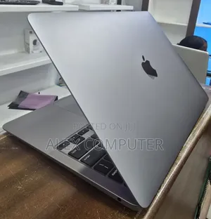 New Laptop Apple MacBook Air 2020 M1 8GB Intel Core I5 SSD 256GB