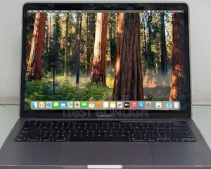 New Laptop Apple MacBook Pro M1 8GB Apple M1 SSD 256GB