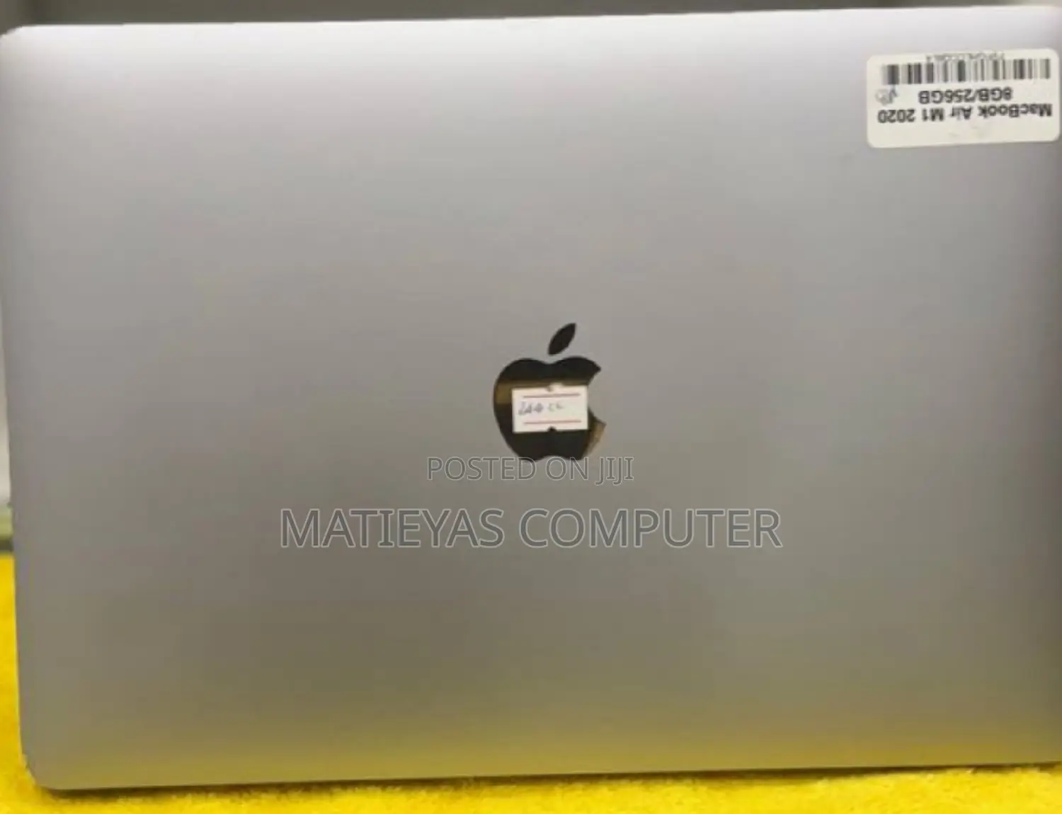 New Laptop Apple MacBook Air 2020 M1 8GB Apple M1 SSD 256GB