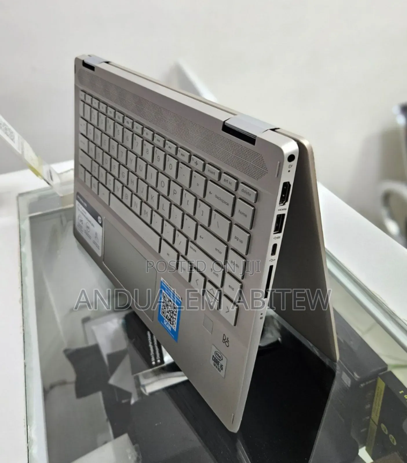 New Laptop HP Pavilion 14 8GB Intel Core I5 SSD 256GB