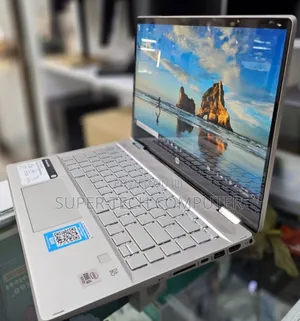 New Laptop HP Pavilion X360 8GB Intel Core I5 SSD 256GB