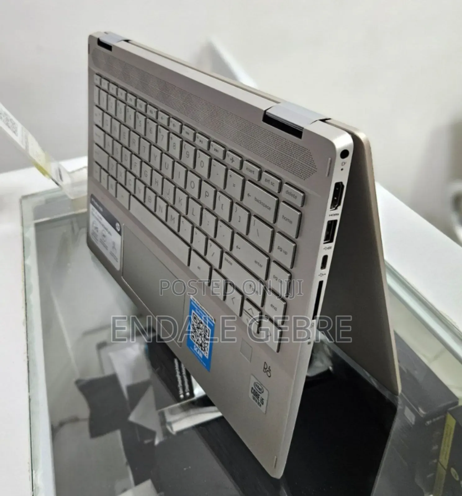 New Laptop HP Pavilion X360 8GB Intel Core I5 SSD 256GB