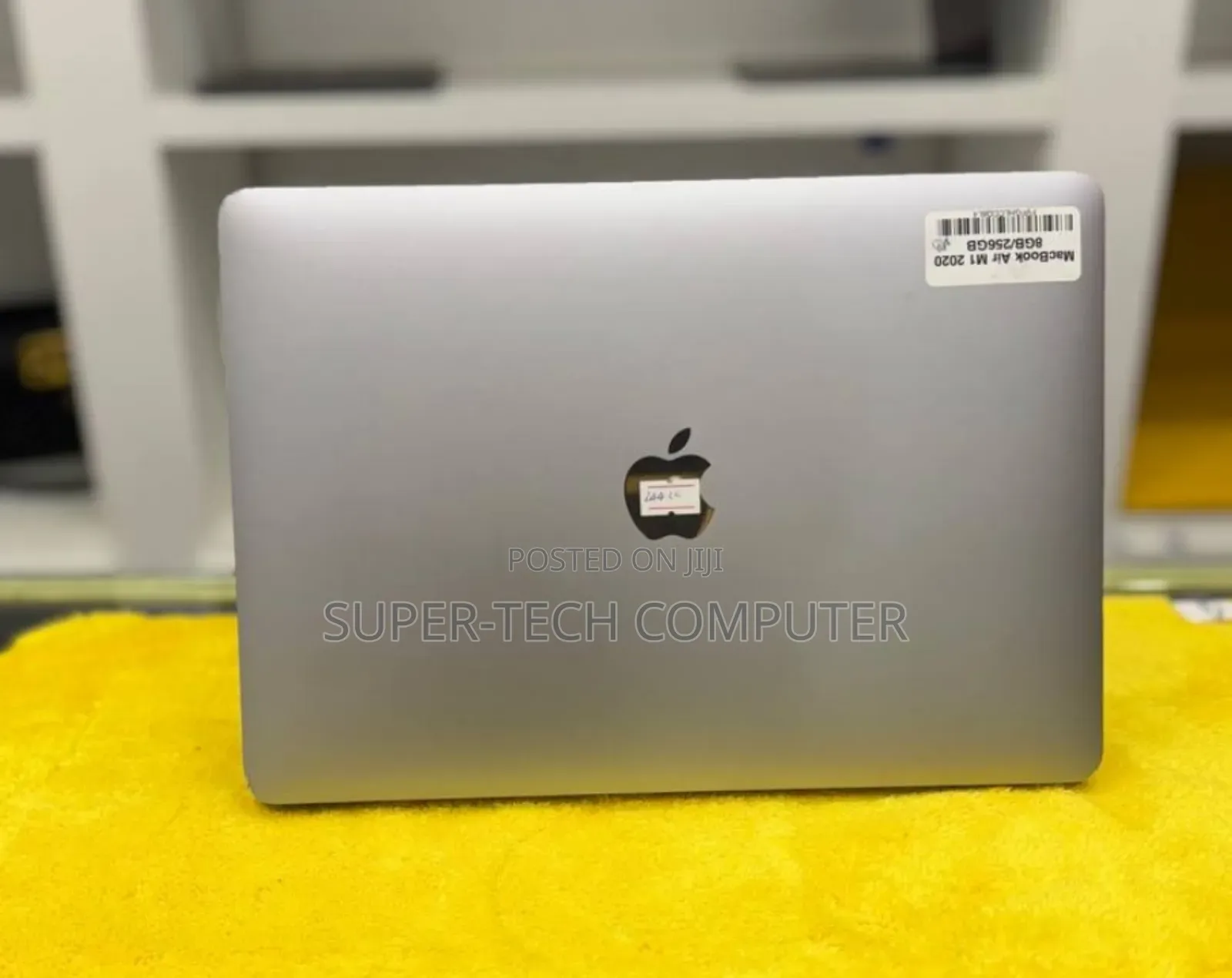 New Laptop Apple MacBook Air 2020 M1 8GB Apple M1 SSD 256GB