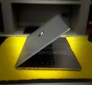 New Laptop Apple MacBook Pro 2023 M3 14-Inch 8GB Apple M3 SSD 512GB