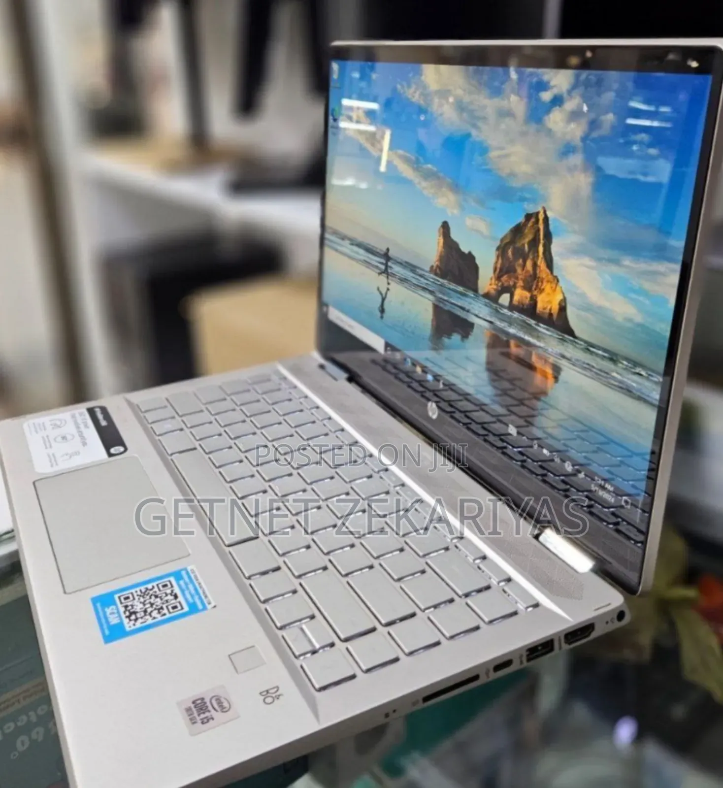 New Laptop HP Pavilion 14 8GB Intel Core I5 SSD 256GB