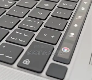 New Laptop Apple MacBook Pro M1 8GB Apple M1 SSD 256GB