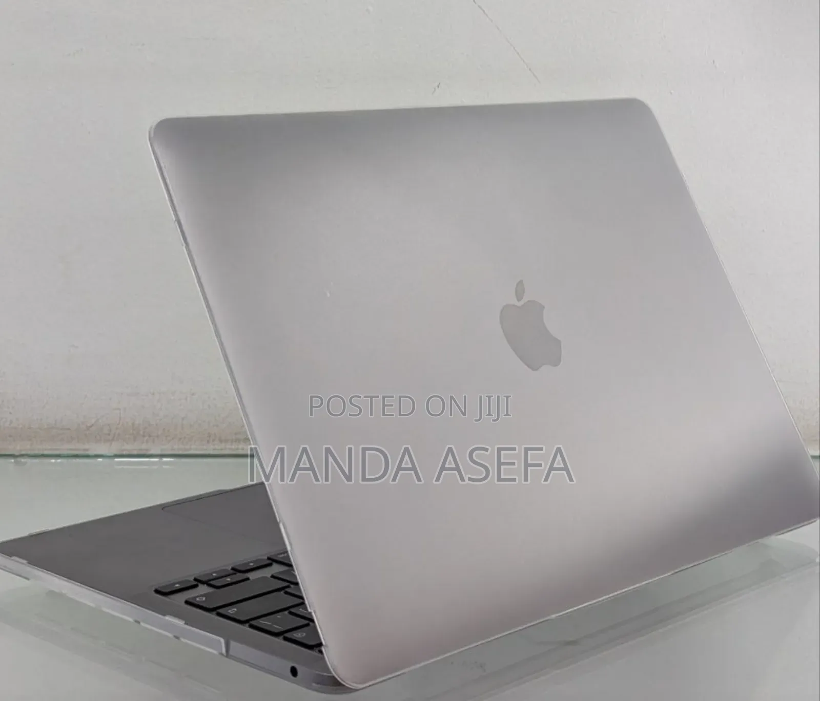 New Laptop Apple MacBook Pro M1 8GB Apple M1 SSD 256GB