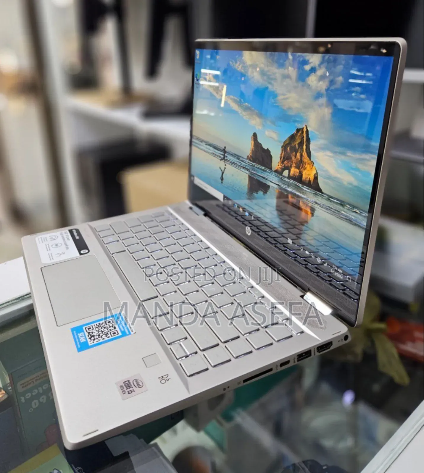 New Laptop HP Pavilion 14 8GB Intel Core I5 SSD 256GB