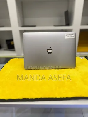 New Laptop Apple MacBook Air 2020 M1 8GB Apple M1 SSD 256GB