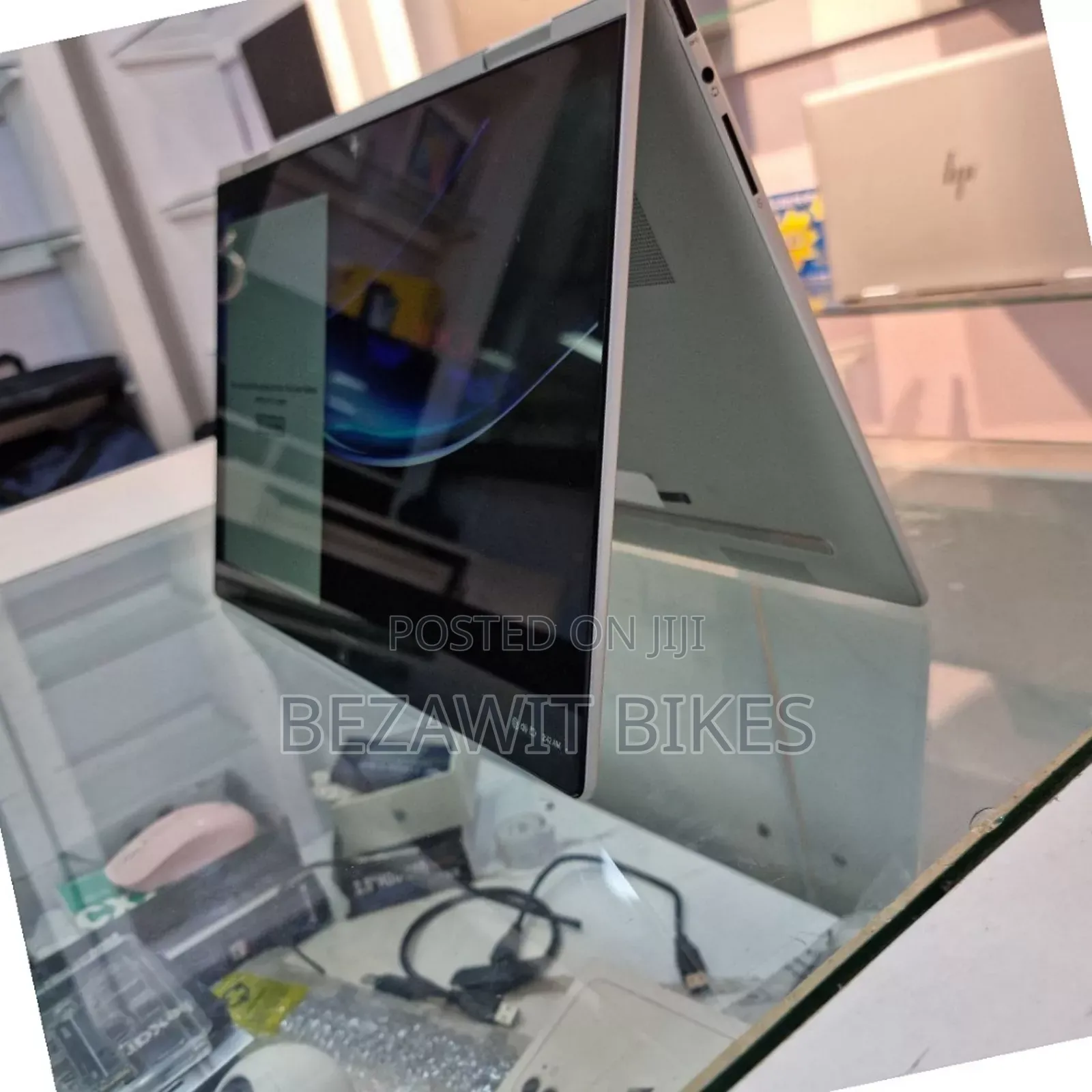 New Laptop HP Envy X360 16GB Intel Core I7 SSD 1T