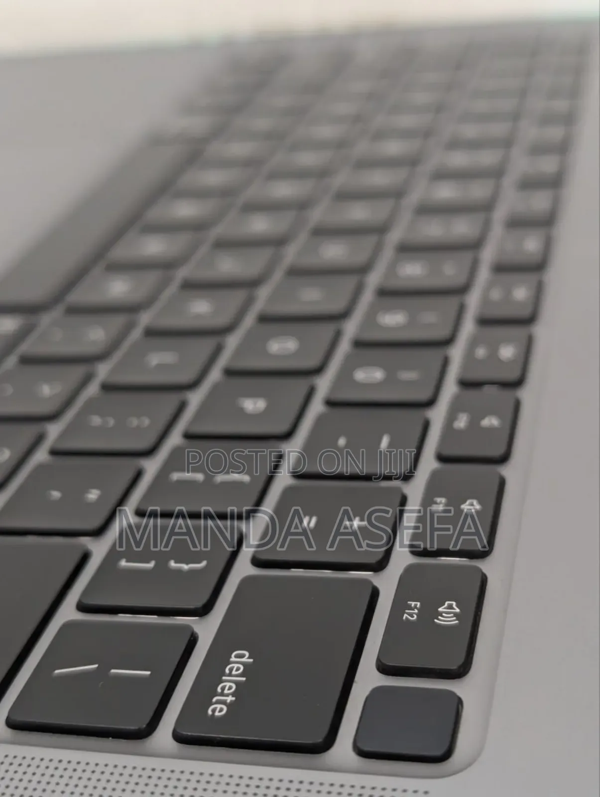 New Laptop Apple MacBook Air 8GB Apple M1 SSD 256GB