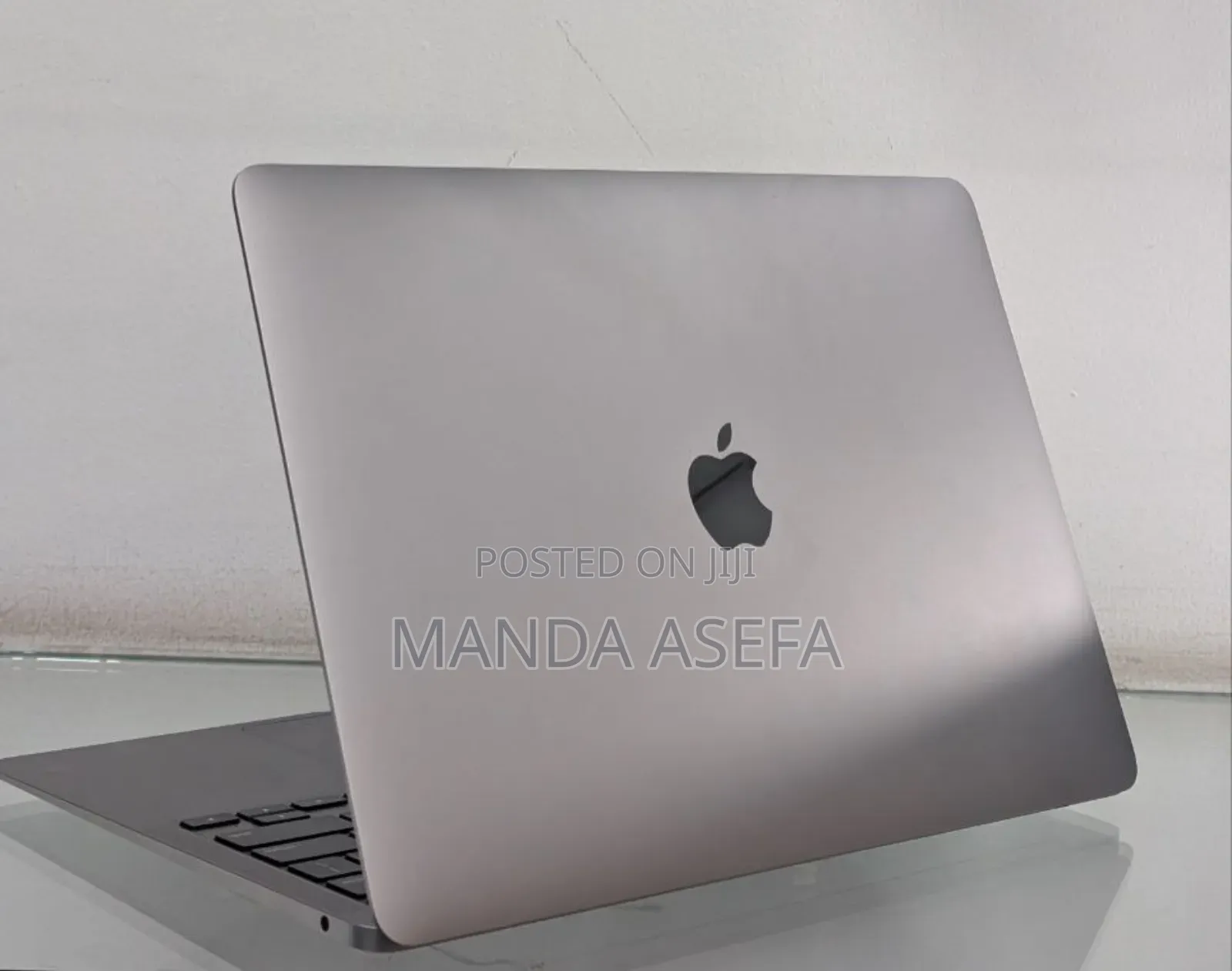 New Laptop Apple MacBook Air 8GB Apple M1 SSD 256GB