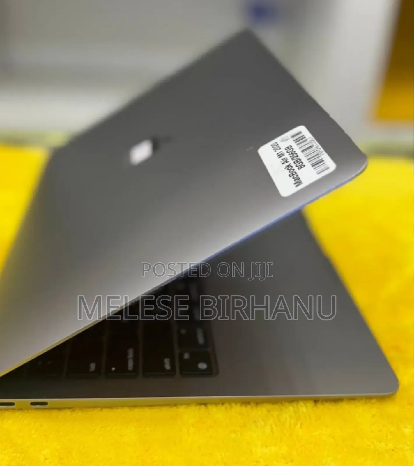 New Laptop Apple MacBook Air 2020 M1 8GB Intel Core I7 SSD 256GB