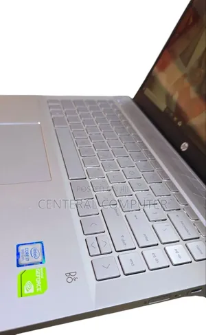 New Laptop HP Pavilion 10 16GB Intel Core I7 SSD 512GB