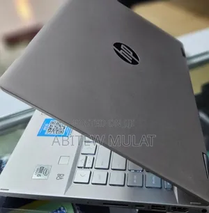 New Laptop HP Pavilion X360 8GB Intel Core I5 SSD 256GB