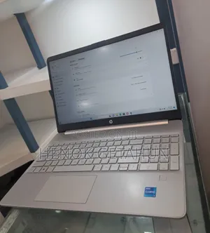 New Laptop HP Stream Notebook 8GB Intel Core i5 SSD 256GB