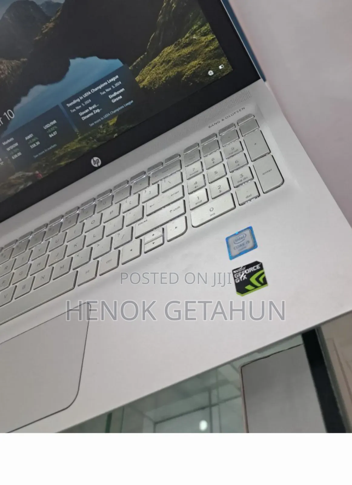 New Laptop HP Envy X360 8GB Intel Core I5 SSD 1T