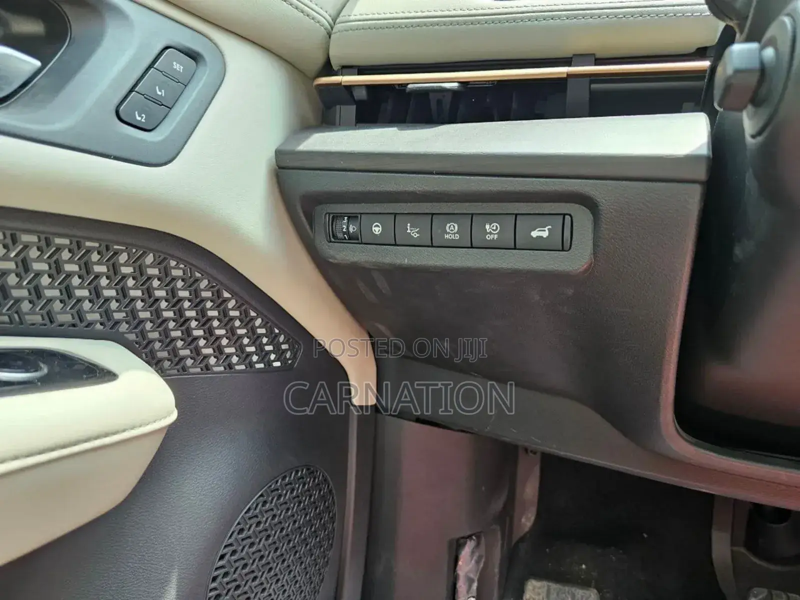 New Nissan Ariya 2023 Gold