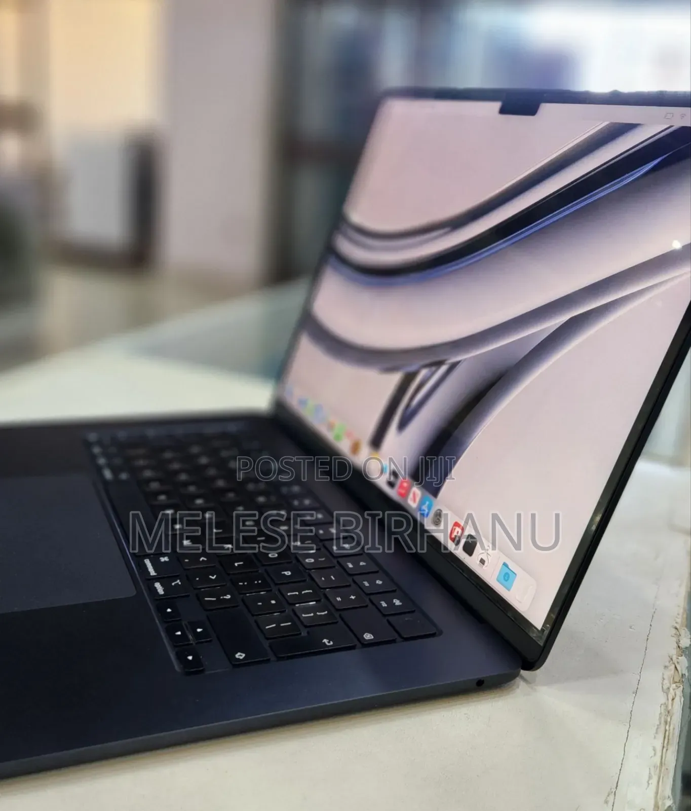 New Laptop Apple MacBook Air 2023 M2 8GB Apple M2 SSD 512GB