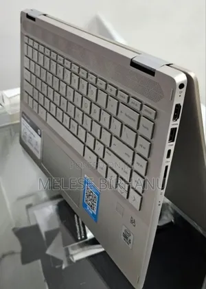 New Laptop HP Pavilion X360 8GB Intel Core I5 SSD 256GB