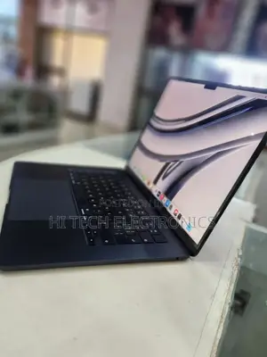 New Laptop Apple MacBook Air 2022 M2 8GB Apple M2 SSD 512GB