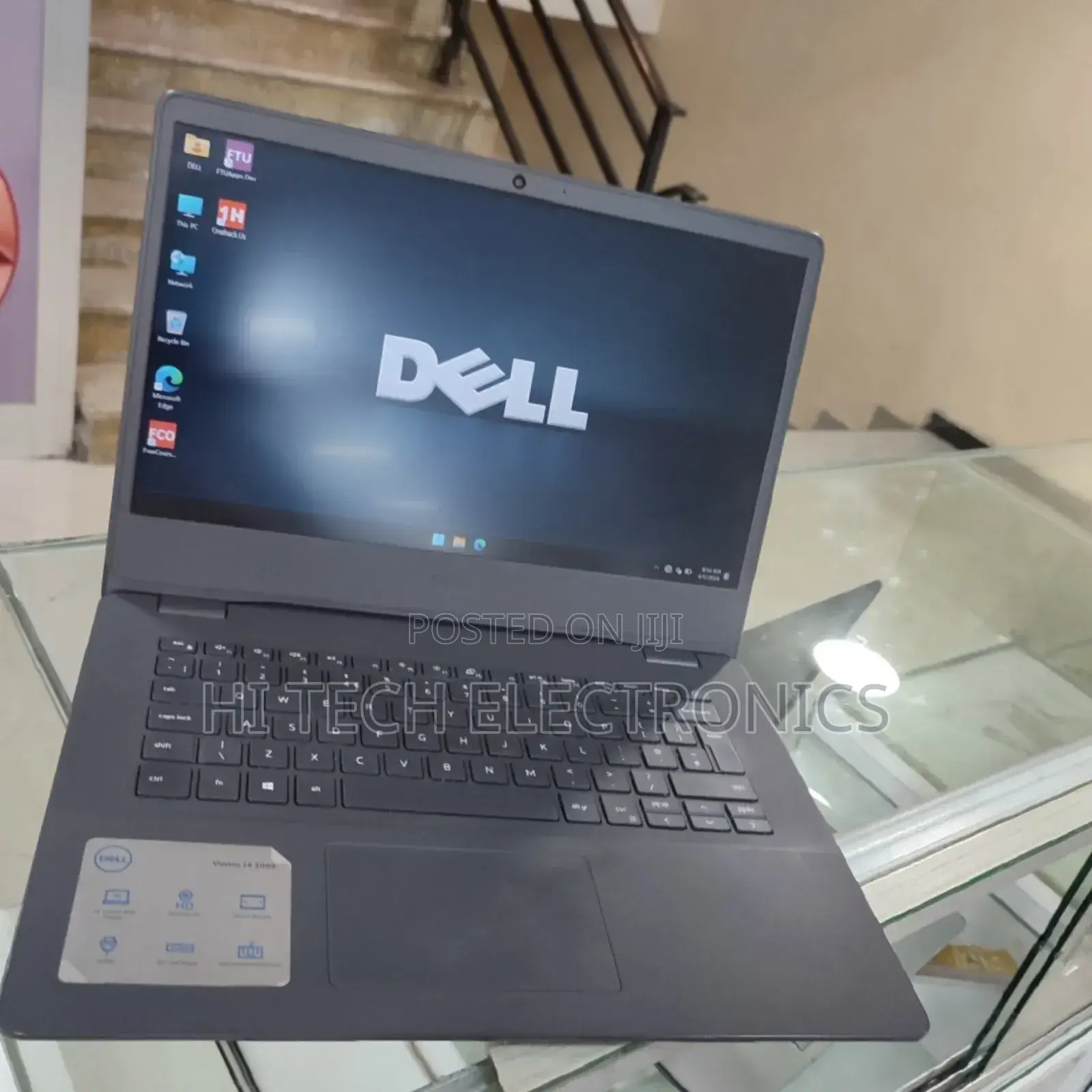 New Laptop Dell Vostro DVCI310 8GB Intel Core I5 SSD 256GB