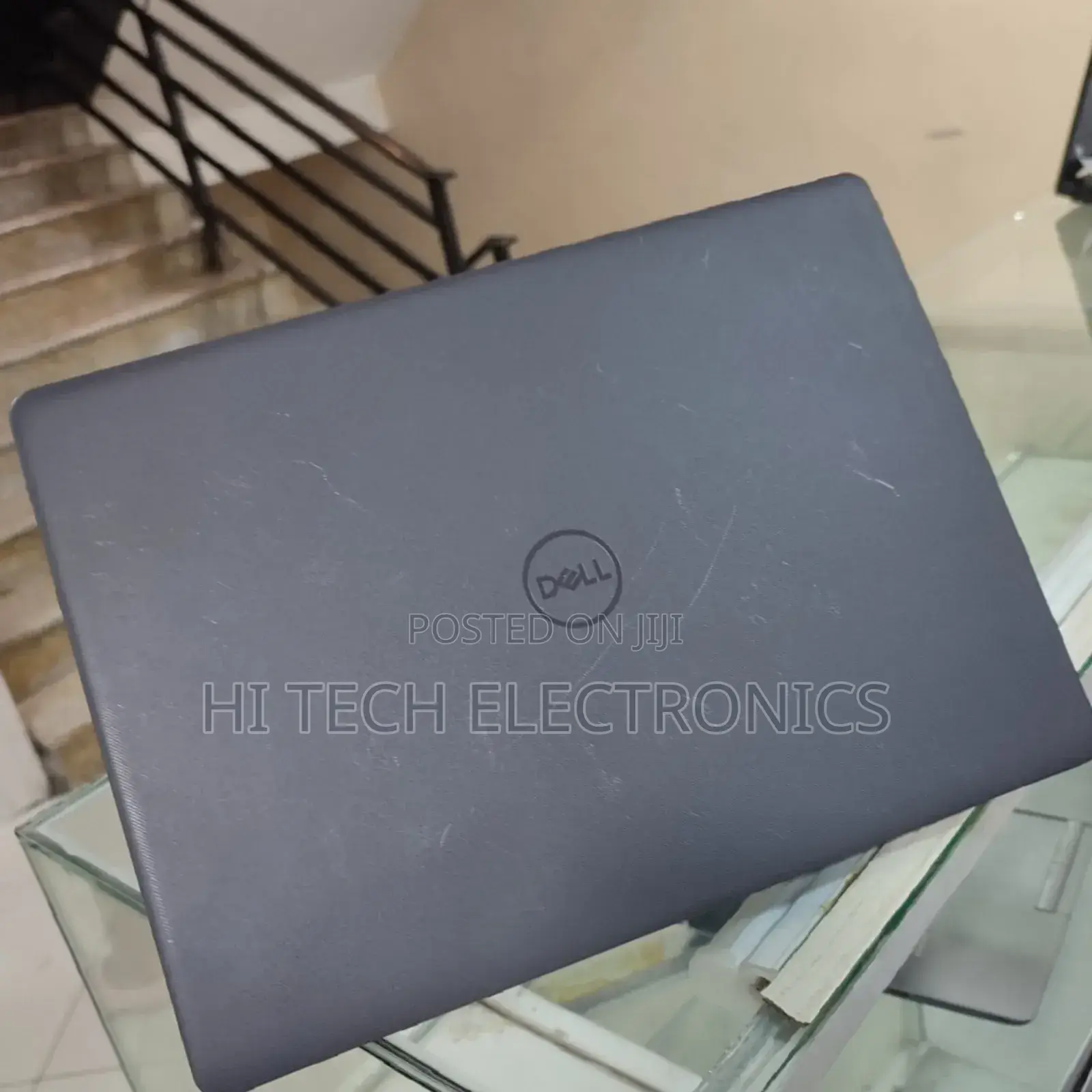 New Laptop Dell Vostro DVCI310 8GB Intel Core I5 SSD 256GB
