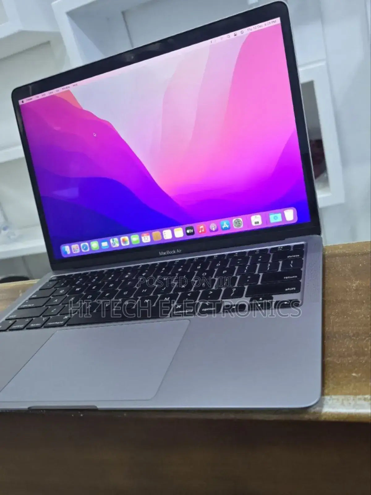 New Laptop Apple MacBook Air 2020 M1 8GB Apple M1 SSD 256GB