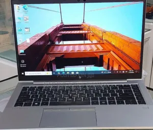 New Laptop HP EliteBook 840 G8 16GB Intel Core I7 SSD 512GB