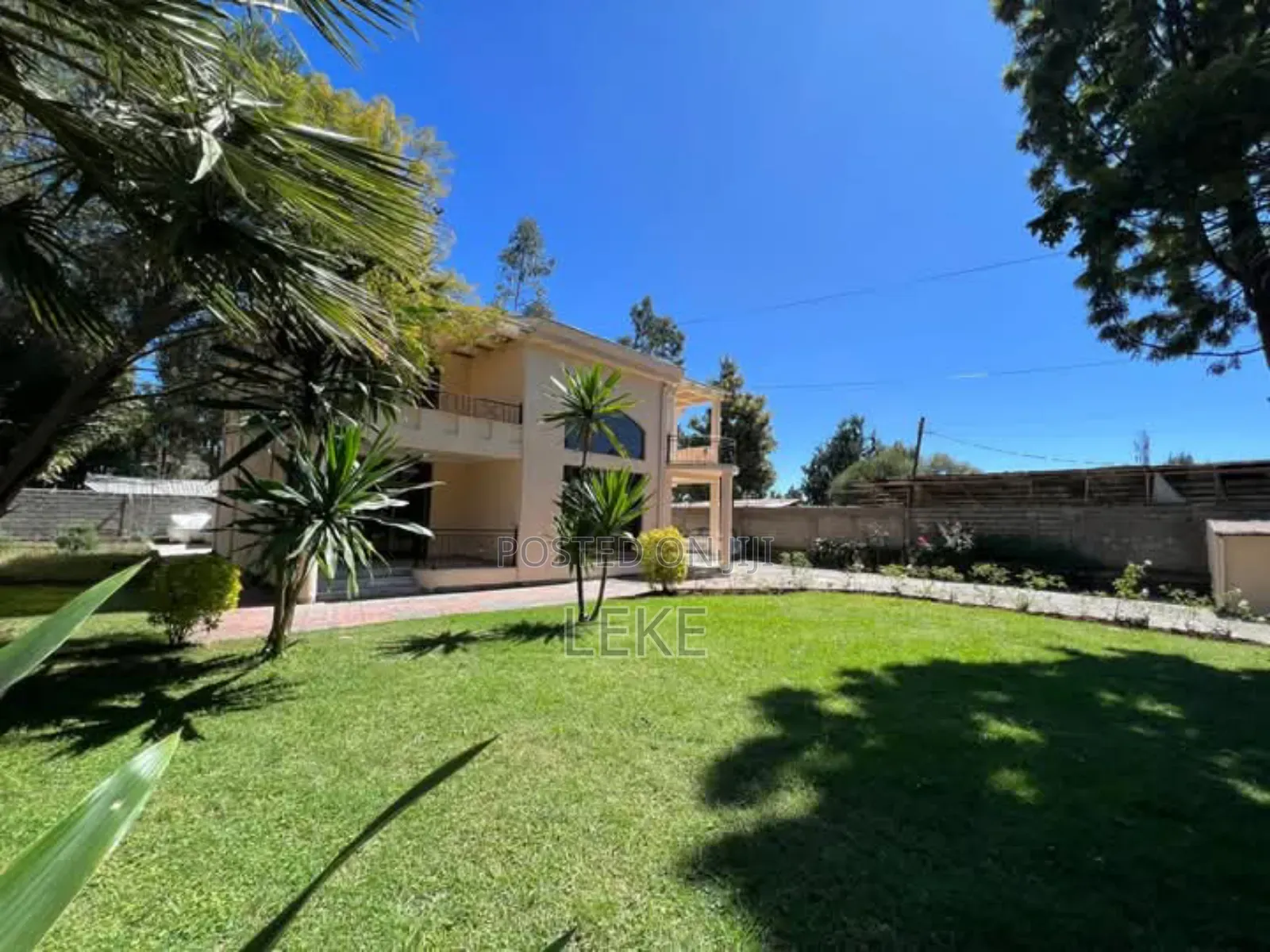 4bdrm House in Yeka for rent