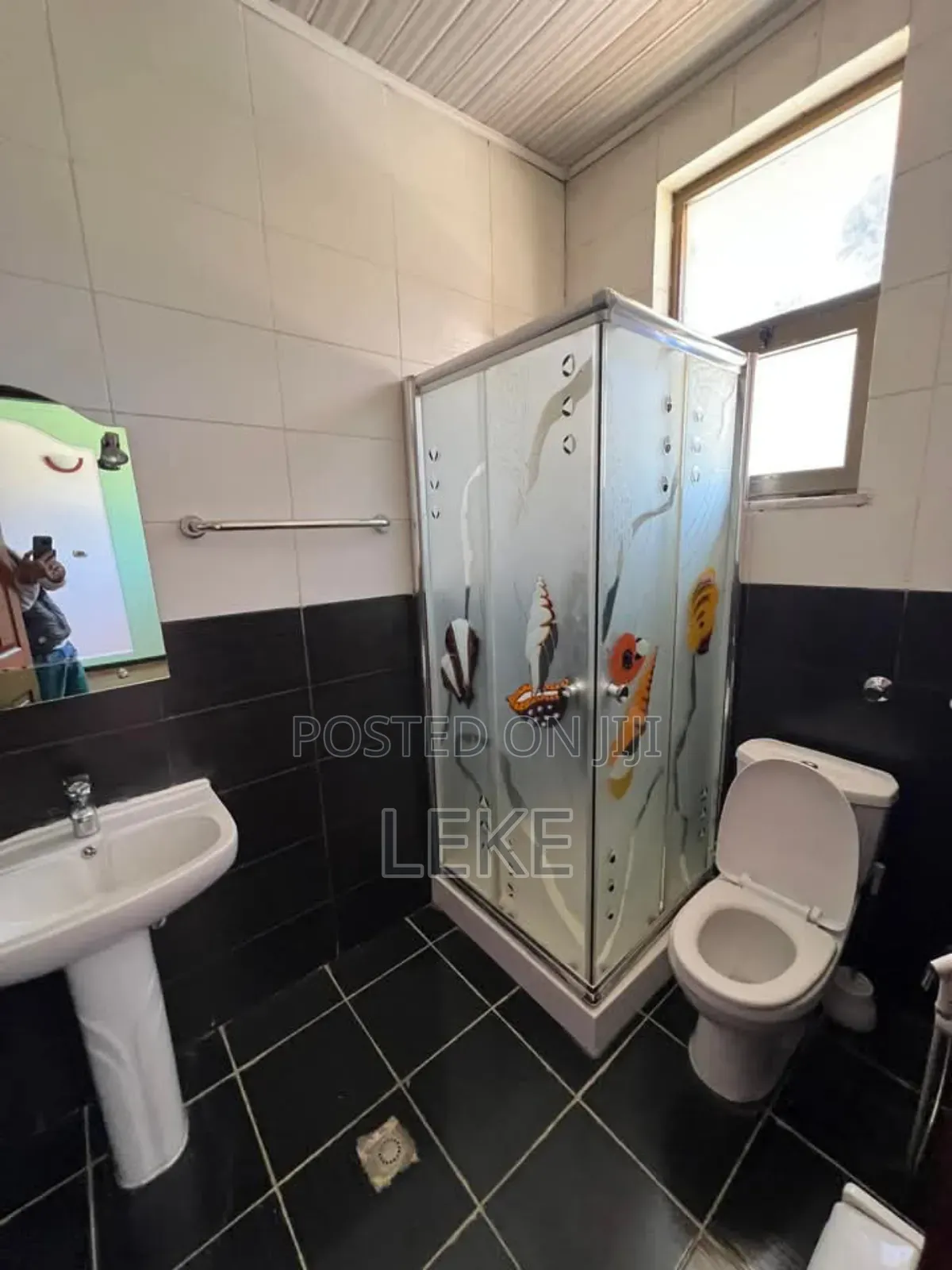 4bdrm House in Yeka for rent