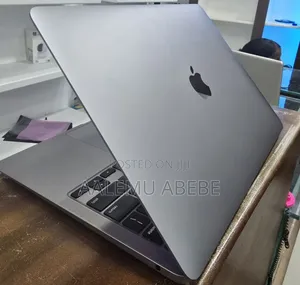 Photo - New Laptop Apple MacBook Air 2020 M1 8GB Apple M1 SSD 256GB