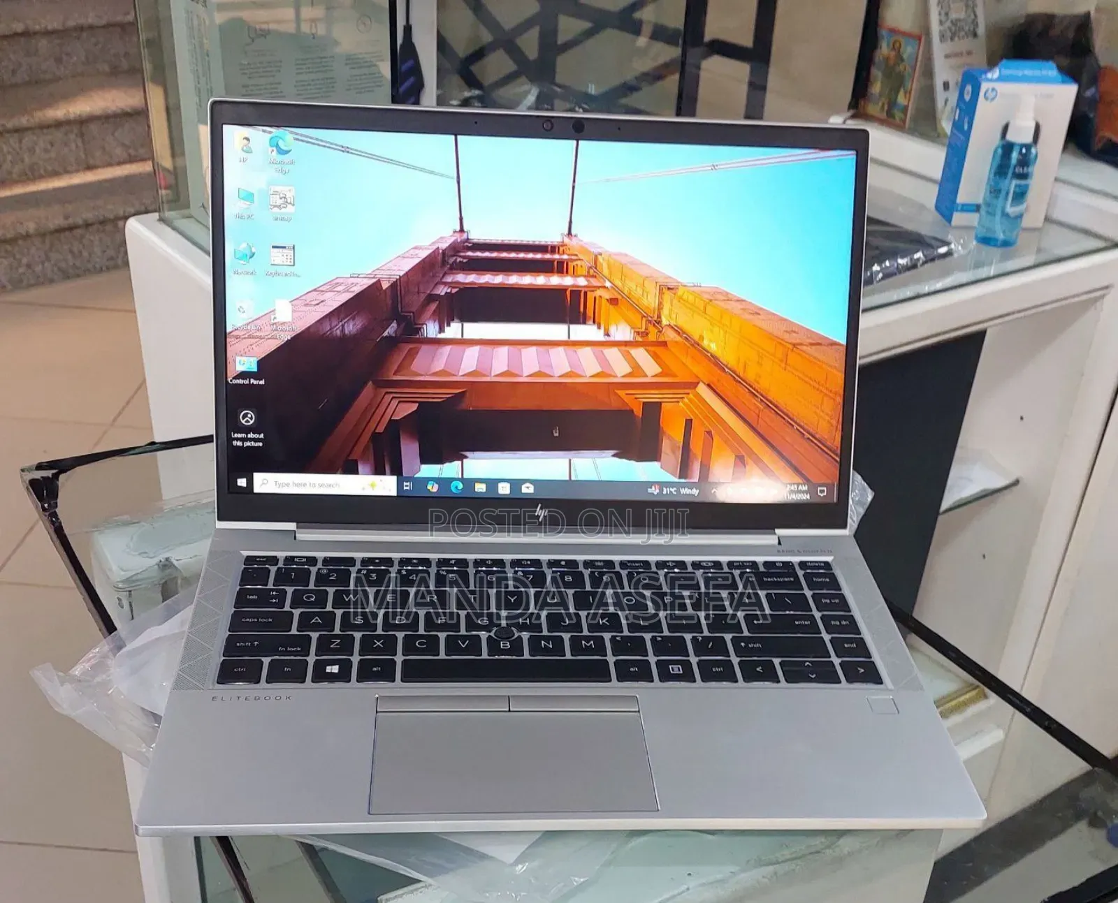 New Laptop HP EliteBook 840 G8 16GB Intel Core I7 SSD 512GB