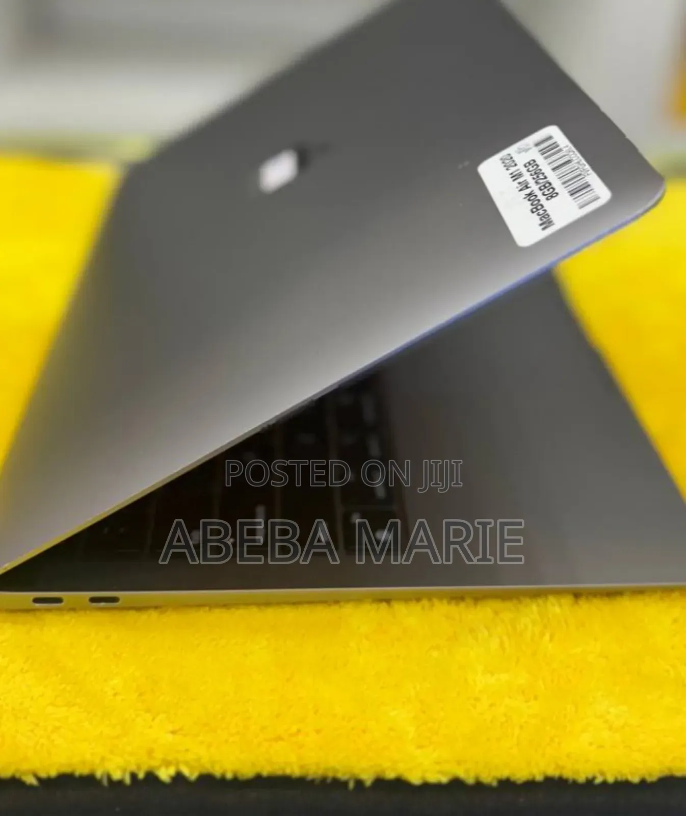 New Laptop Apple MacBook Air 2020 M1 8GB Apple M1 SSD 256GB