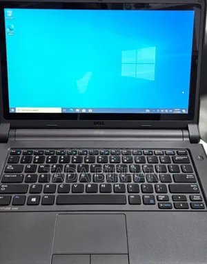 New Laptop Dell Latitude 5310 4GB Intel Core I5 HDD 500GB