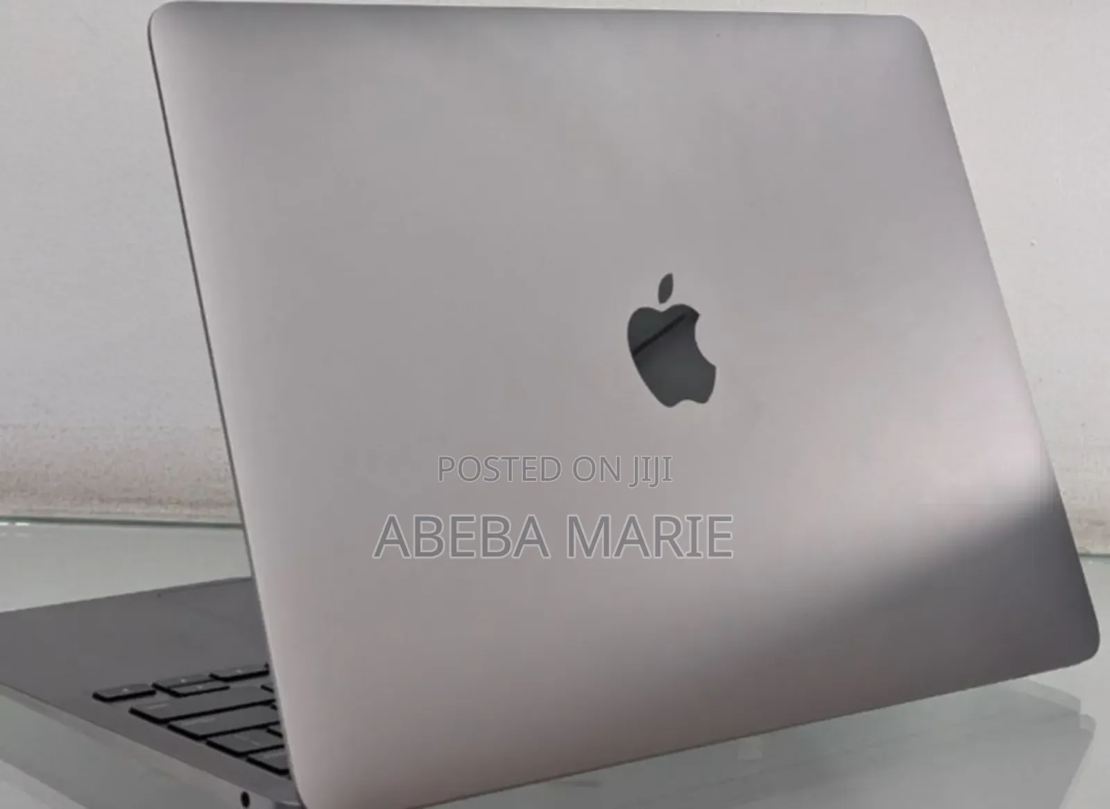 New Laptop Apple MacBook Air 8GB Apple M1 SSD 256GB