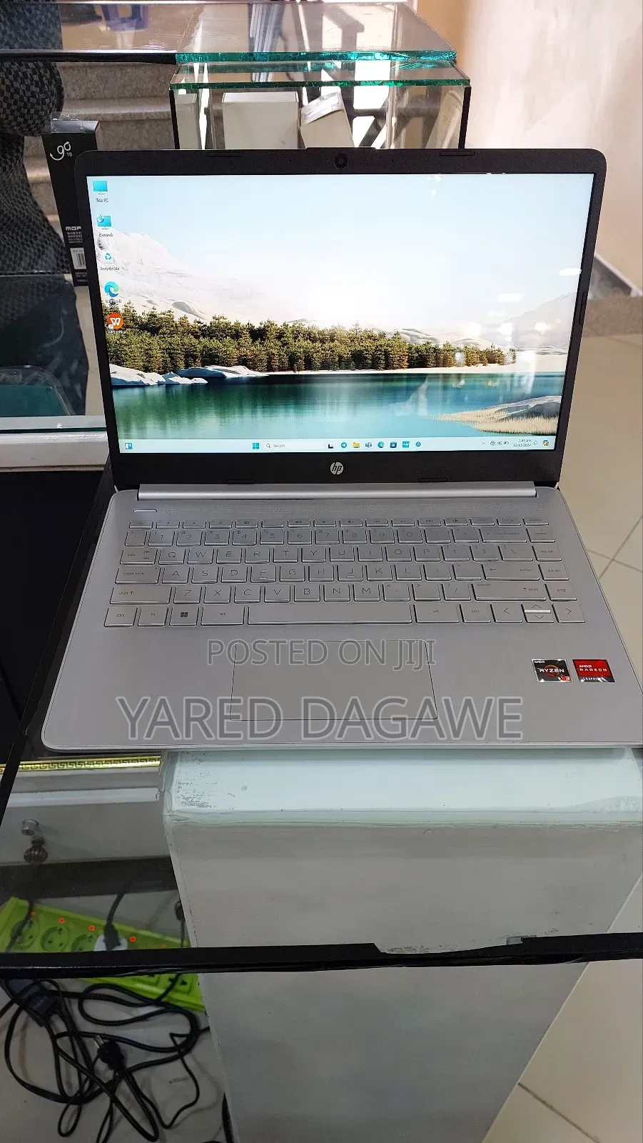 New Laptop HP Stream Notebook 8GB AMD Ryzen 3 SSD 512GB