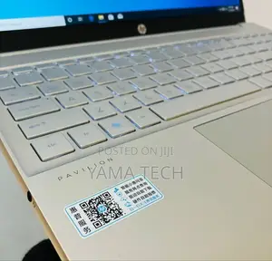 New Laptop HP Pavilion 15 8GB AMD Ryzen 3 SSD 256GB