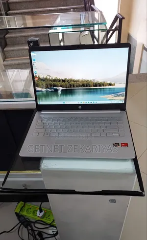 New Laptop HP Stream Notebook 8GB AMD Ryzen 3 SSD 512GB