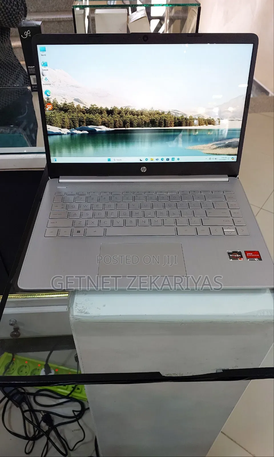 New Laptop HP Stream Notebook 8GB AMD Ryzen 3 SSD 512GB