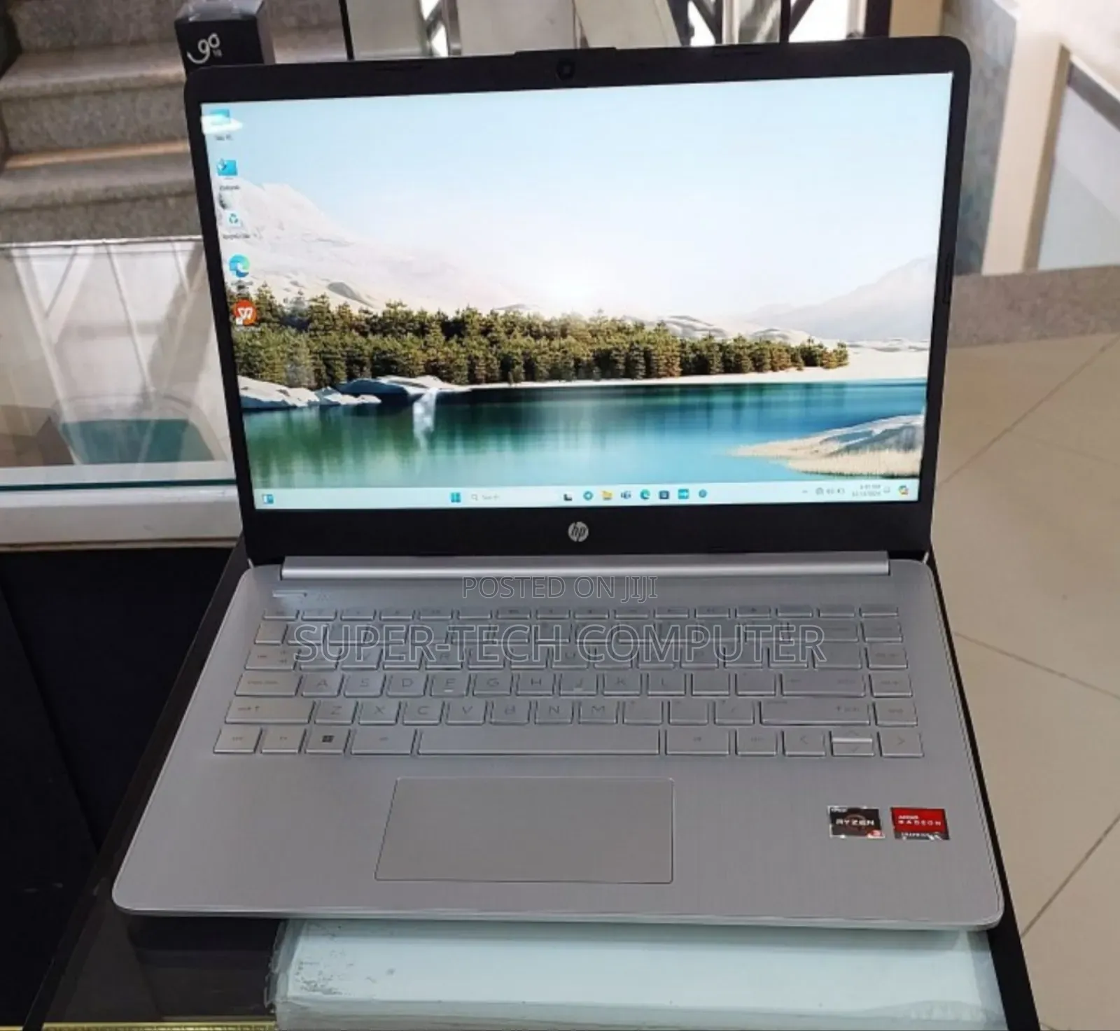 New Laptop HP Stream Notebook 8GB AMD Ryzen 3 SSD 512GB